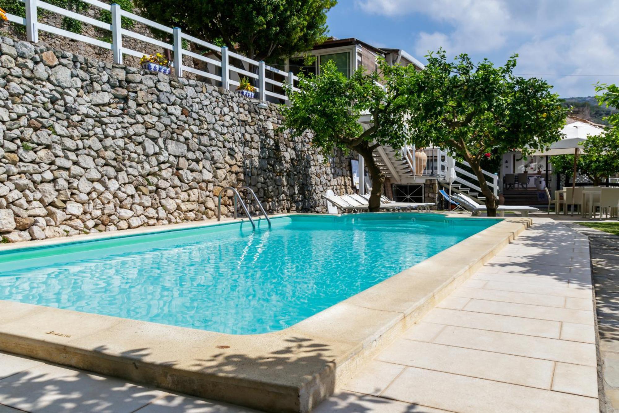 Villarena Relais Nerano Exteriör bild