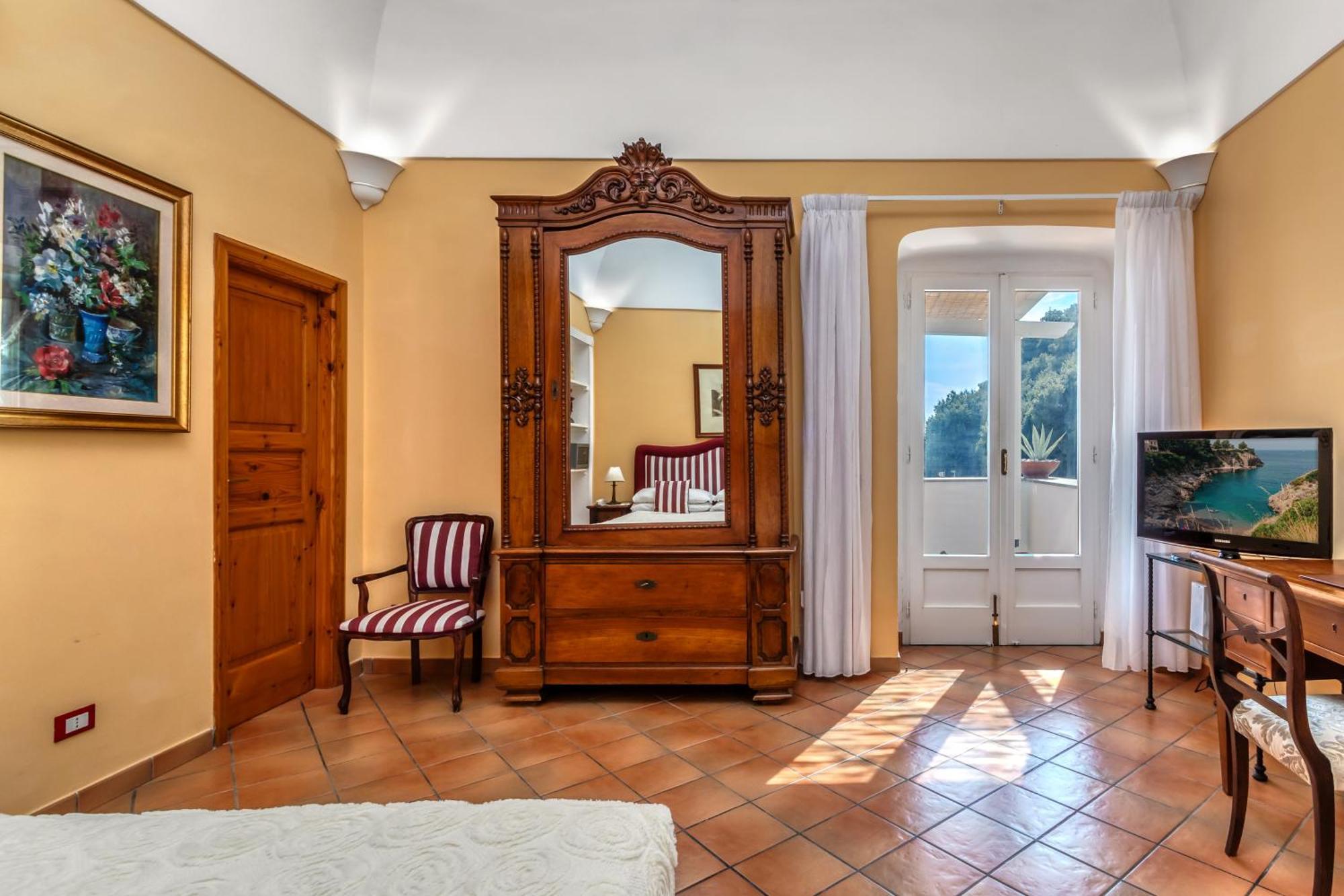 Villarena Relais Nerano Exteriör bild